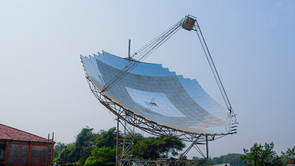 Solar concentrator at Gujarat